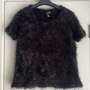 Aqua Black Fuzzy Chenille Cropped S/S Sweater LG